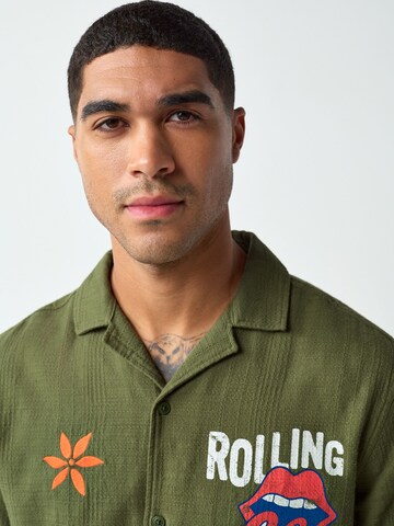 zaļš Next Komforta piegriezums Krekls 'Rolling Stones'