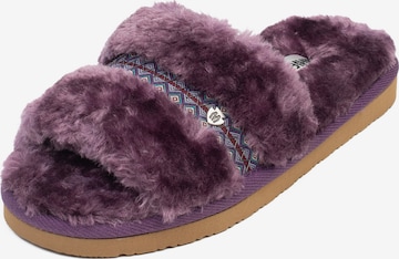 Minnetonka Pantolette 'London' i lila