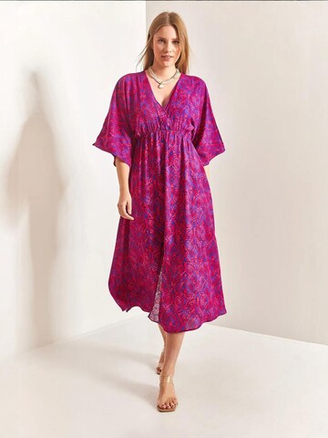 Bianco Lucci Kleid in Pink: Vorderseite