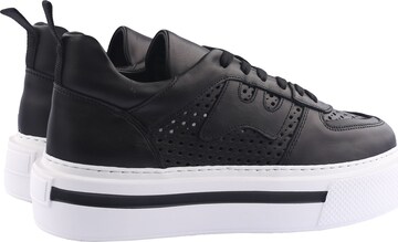 D.MoRo Shoes Sneakers 'Oprongi' in Black