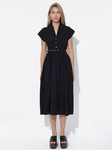 Robe Busem en noir : devant