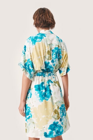 Robe-chemise 'Saphira' SOAKED IN LUXURY en mélange de couleurs