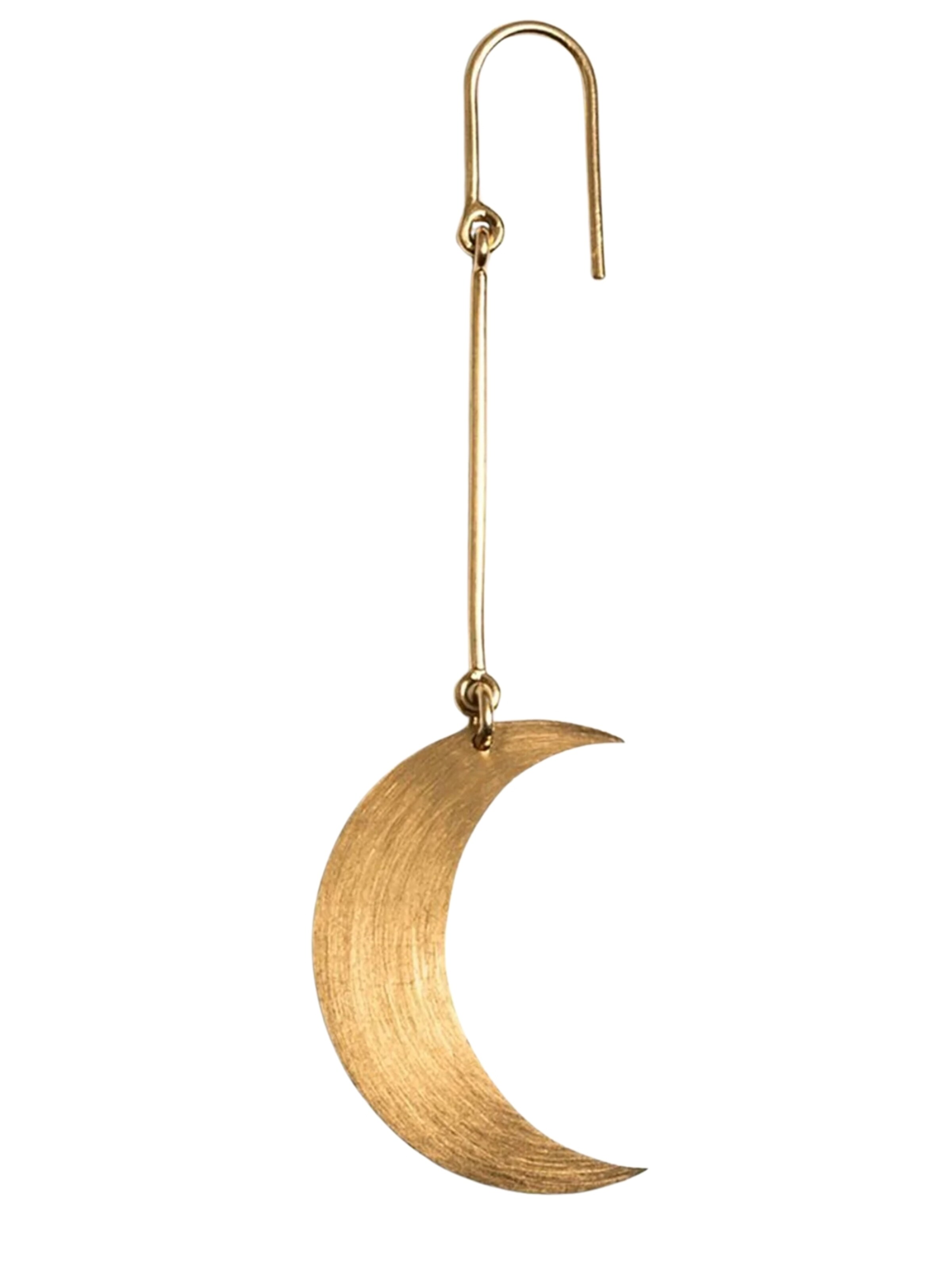 Jane Kønig Korvakoru 'Half Moon' värissä kulta