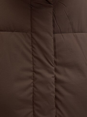 Pull&Bear Zimní bunda – hnědá