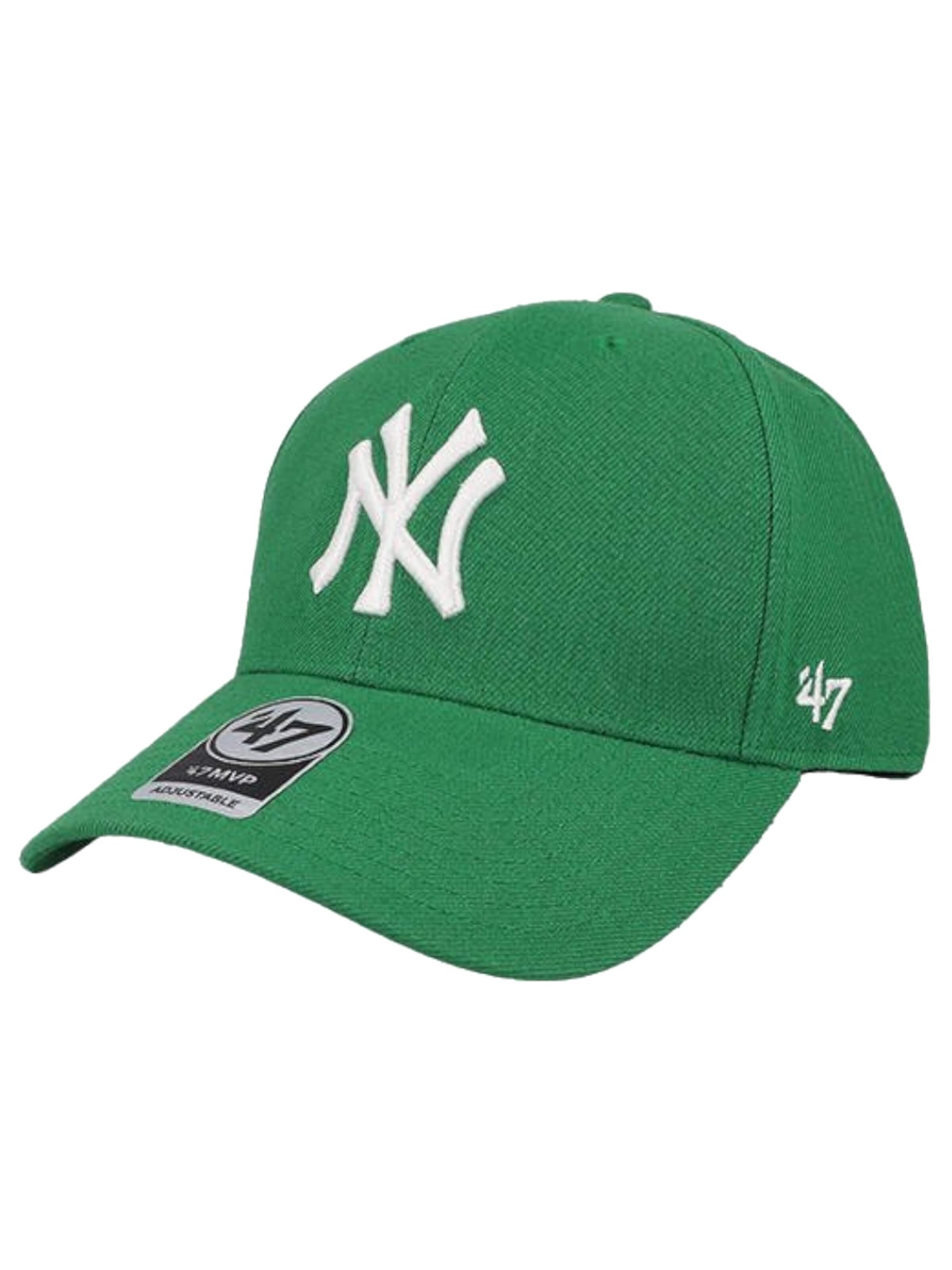 47 Cap in Green: front