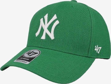 47 Cap in Green: front