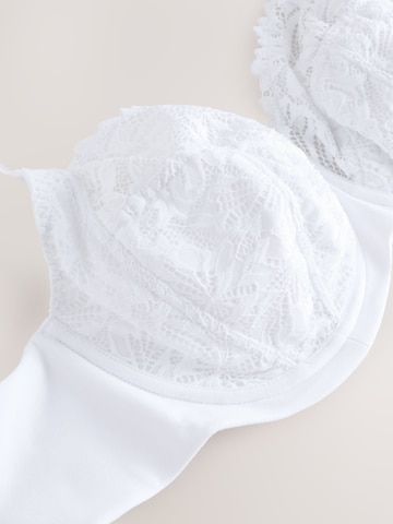 T-shirt Reggiseno di Next in bianco