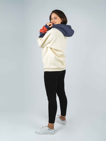 NOORLYS Sweatshirt 'TÜÜTJE' in Beige