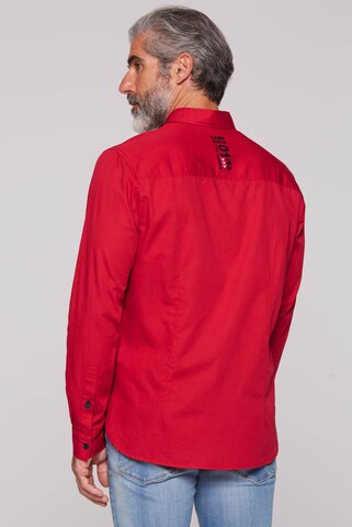 CAMP DAVID Slim fit Button Up Shirt in Red