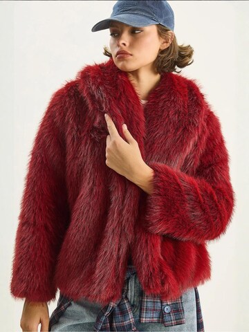 Veste mi-saison 'Kunstpelzmäntel' Bianco Lucci en rouge