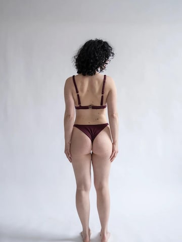 ZUBEK Slip 'Seacell' in Red