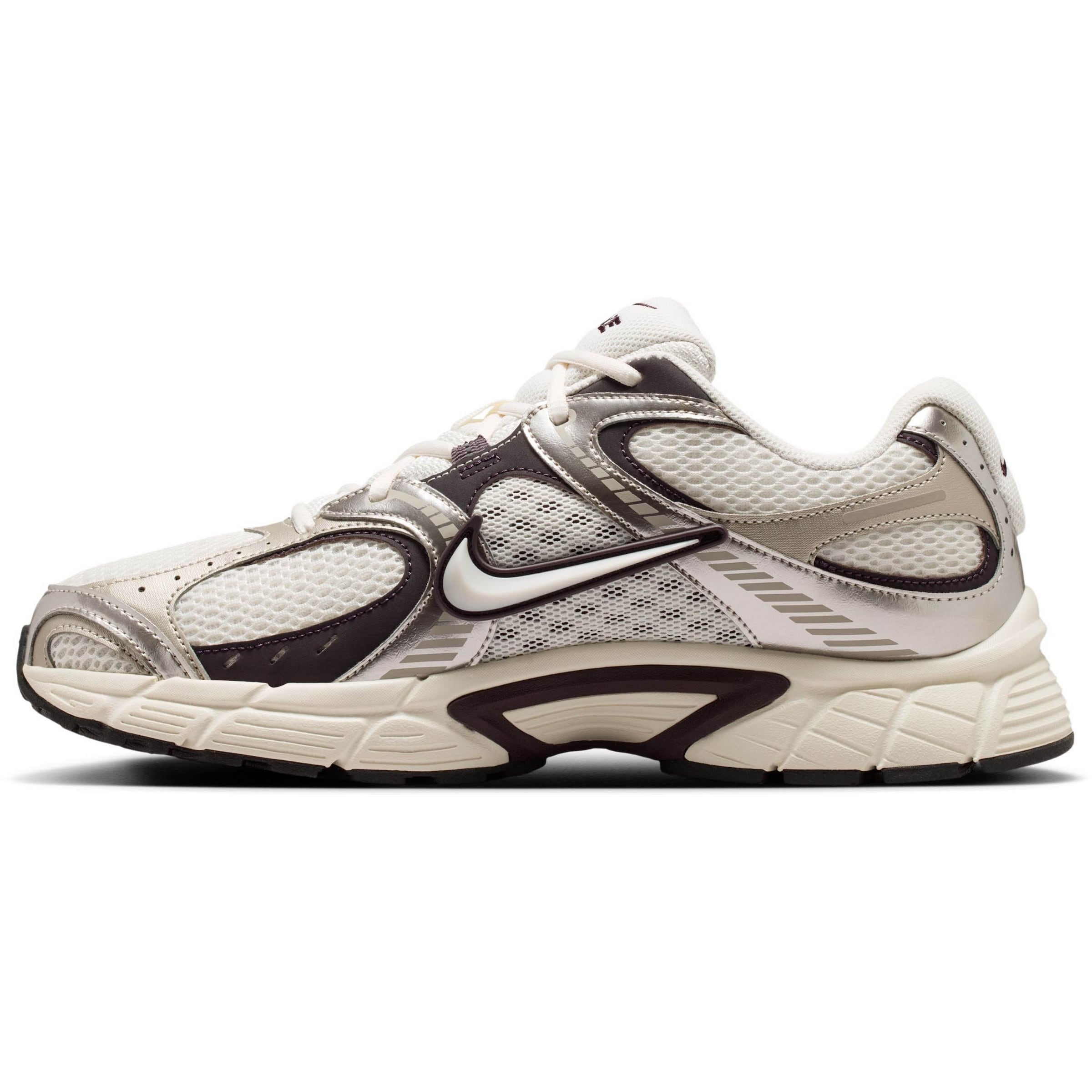 Nike Sportswear Sneaker low 'V5 RNR' in Beige: Vorderseite