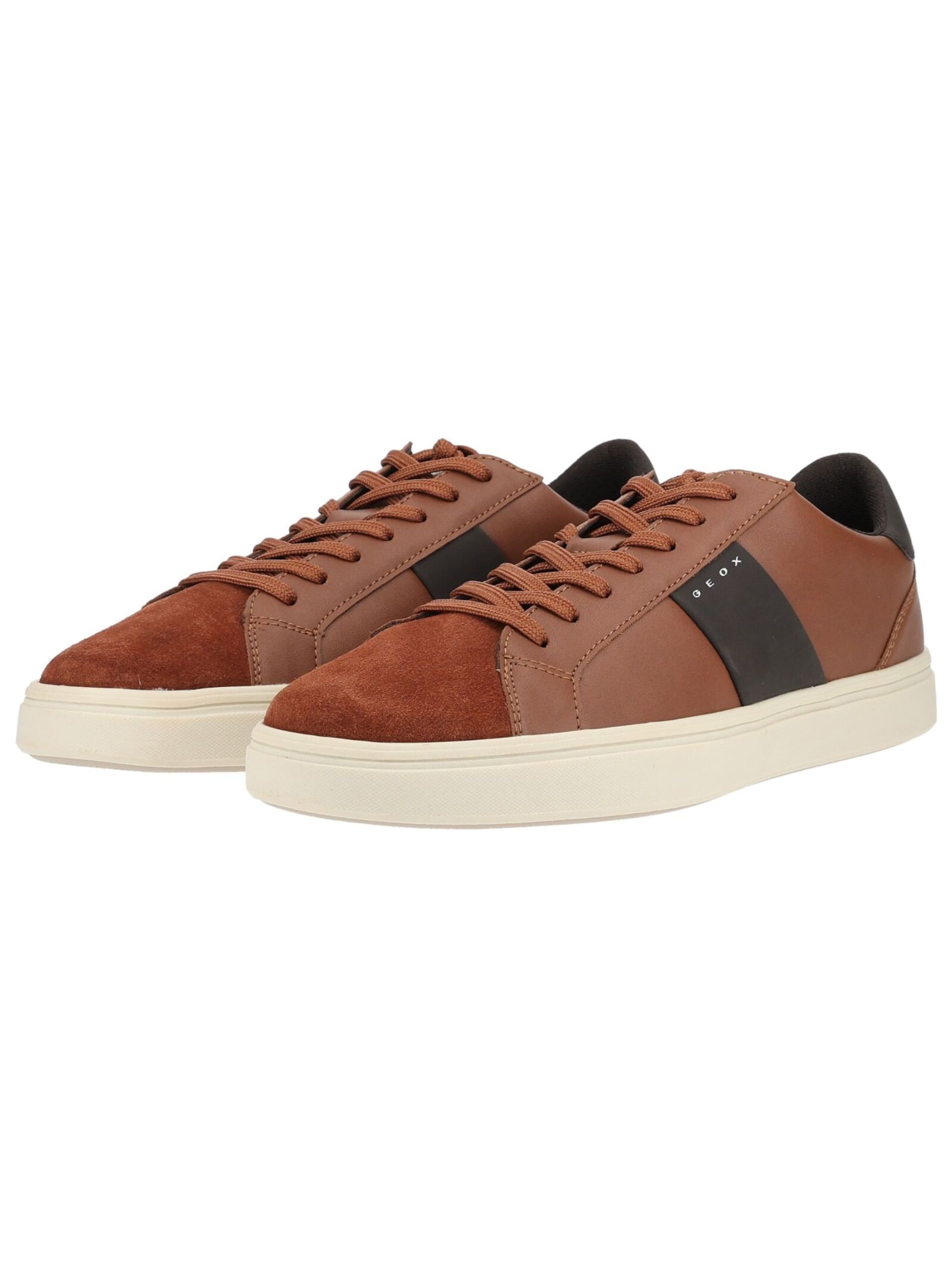 Baskets basses GEOX en marron