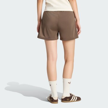 ADIDAS ORIGINALS Loosefit Broek 'Firebird Classic' in Bruin