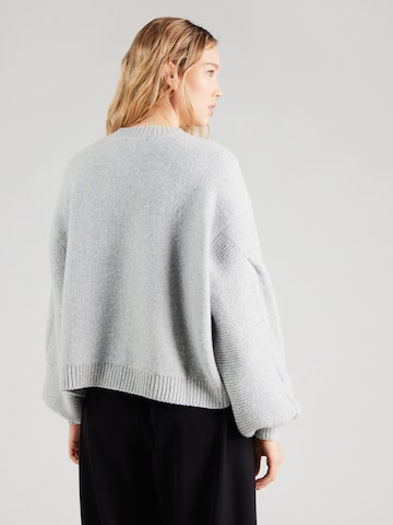 pilka VERSTIQUE by Denise Verst Megztinis