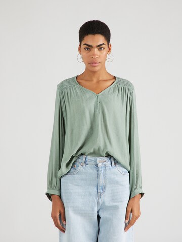 s.Oliver Blouse in Green: front