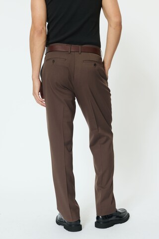 Matinique Regular Hose 'MAWesley' in Braun