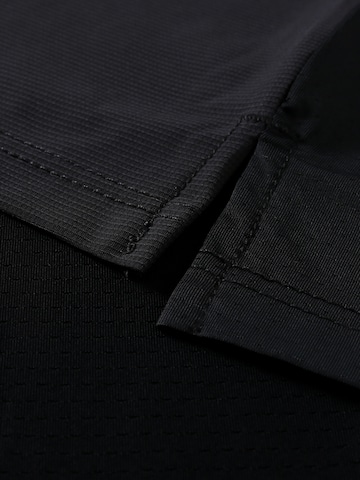 YOUTHUP Funktionsshirt 'Lichtschein'‌‌‌‌‌‌‌‌‌ in Schwarz