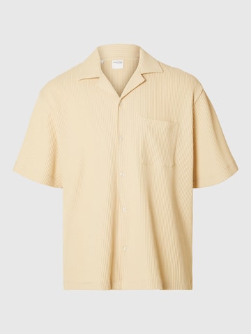 SELECTED HOMME Button Up Shirt in Yellow: front
