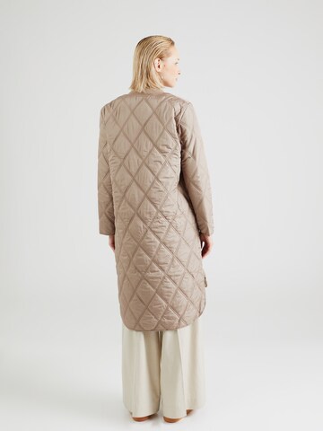 VILA Between-Seasons Coat 'VIQUILA' in Brown