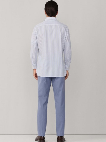 Coupe regular Chemise Hackett London en bleu