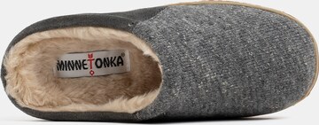 Minnetonka Slipper 'Tahoe' in Grey