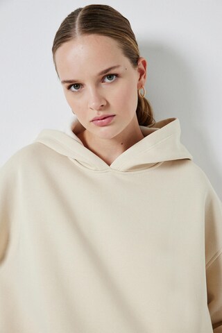 Touche Prive Joggingpak in Beige