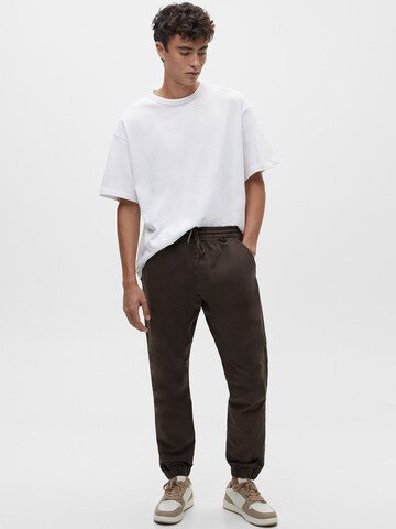 Pull&Bear Tapered Byxa i brun