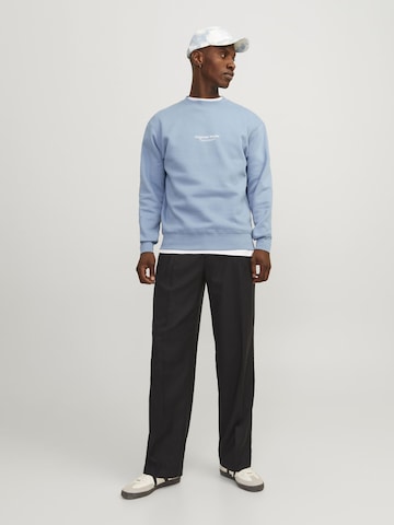 JACK & JONES Sweatshirt i blå