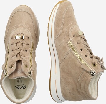 ARA Sneakers hoog in Beige