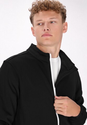 Mo ATHLSR Jacke in Schwarz