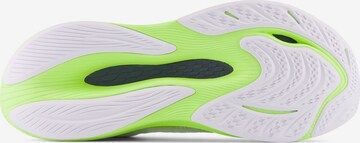 Scarpa da corsa ' FuelCell Propel v4' di new balance in bianco