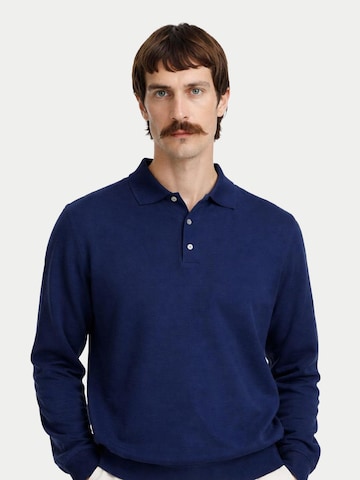 GOBI Cashmere Sweater in Blue