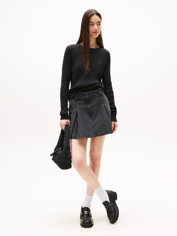Pullover 'ESSENTIAL' di Tommy Jeans in nero