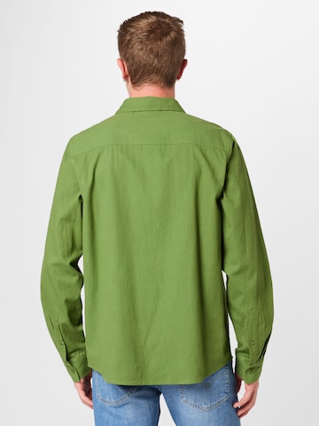 ABOUT YOU Regular fit Button Up Shirt 'Georg' in Green