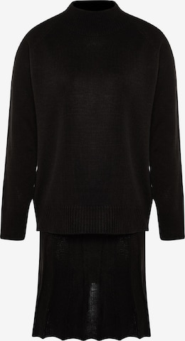 Trendyol - Conjunto em preto: frente