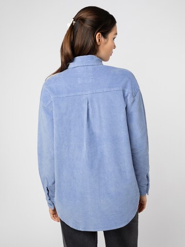 Eight2Nine Between-Season Jacket in Blue