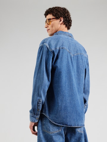 Coupe regular Chemise Abercrombie & Fitch en bleu