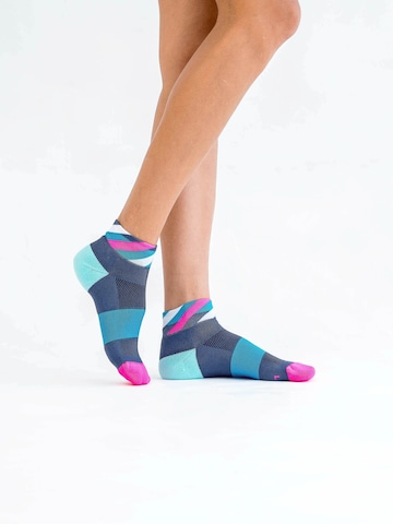 INCYLENCE Athletic Socks 'LOOPS SHORT' in Grey