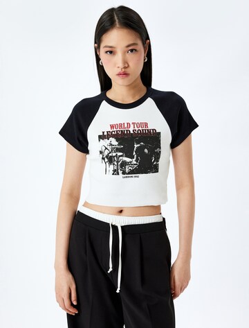Koton Shirt in White: front
