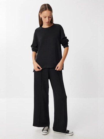 Pantalons de tailleur Happiness İstanbul en noir