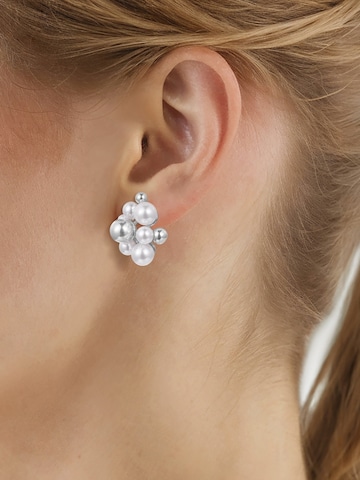 Boucles d'oreilles Lulu & Jane en blanc : devant