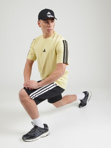 Maglia funzionale 'Essentials' di ADIDAS SPORTSWEAR in giallo