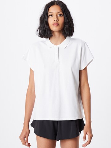 T-shirt Urban Classics en blanc : devant