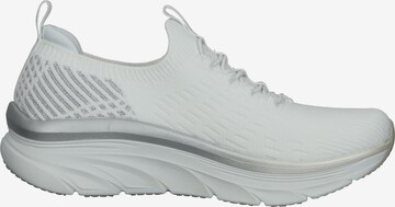 SKECHERS Sneakers 'D'LUX WALKER' in White