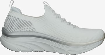 Baskets basses 'D'LUX WALKER' SKECHERS en blanc