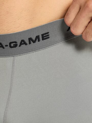regular Pantaloni sportivi di A-Game in grigio