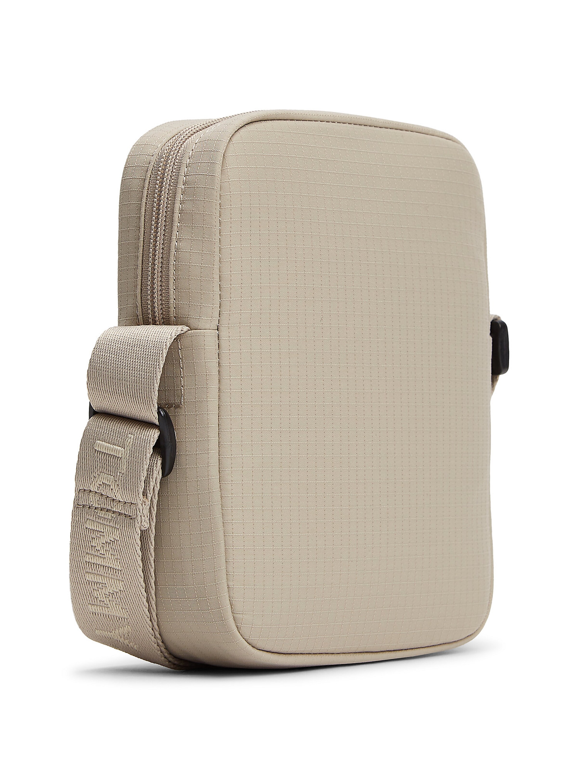 Sac à bandoulière 'Essential' Tommy Jeans en gris