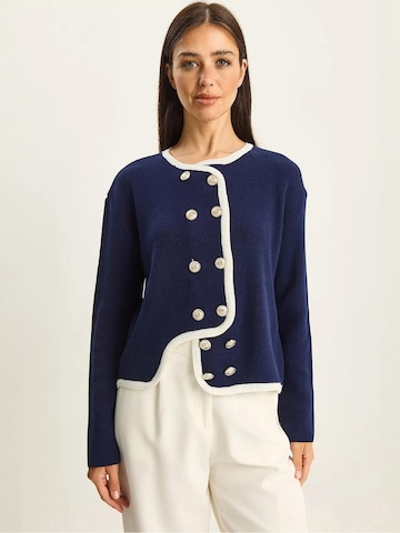 Bianco Lucci Strickjacke in Blau: Vorderseite