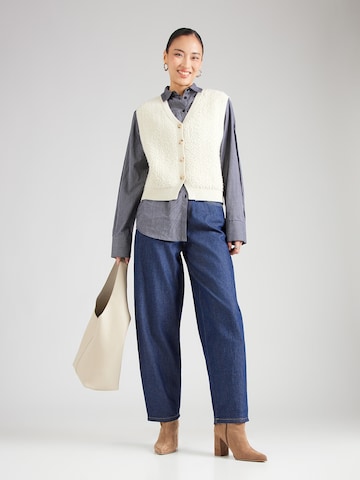 VERO MODA Tapered Jeans 'VMKIRSA EVA' i blå